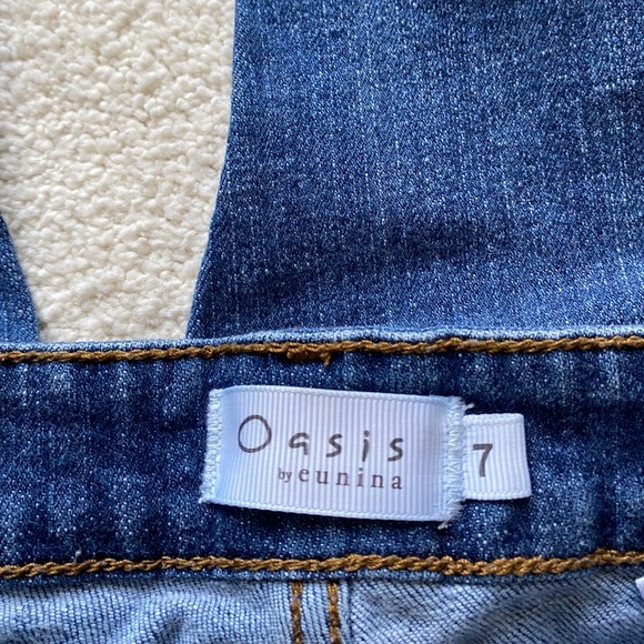 Oasis Ripped Jeans - Picture 4 of 5